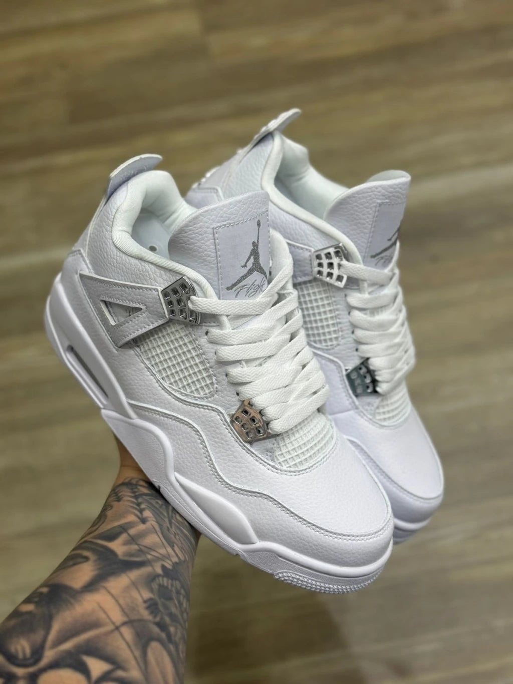 AJ White